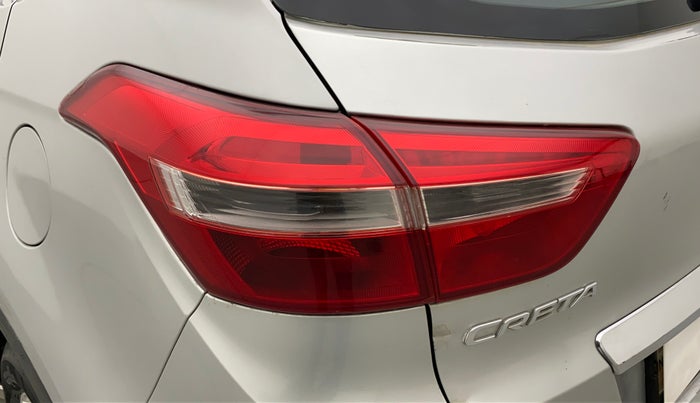 2016 Hyundai Creta SX PLUS 1.6 PETROL, Petrol, Manual, 94,971 km, Left tail light - < 2 inches,no. = 2