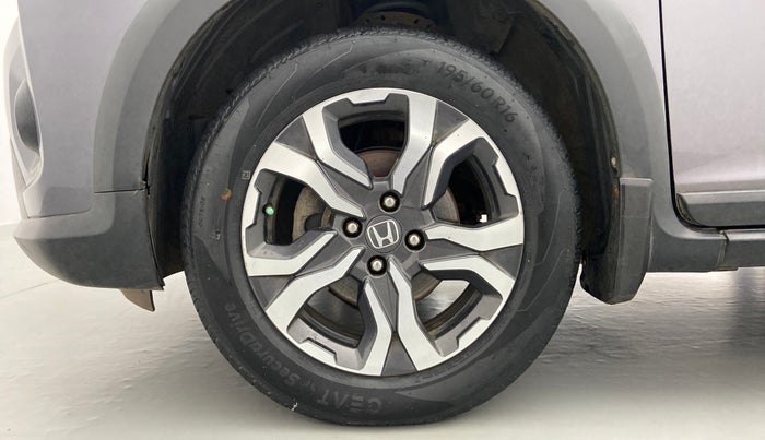 2017 Honda WR-V 1.5 i-DTEC VX MT, Diesel, Manual, 1,03,010 km, Left Front Wheel