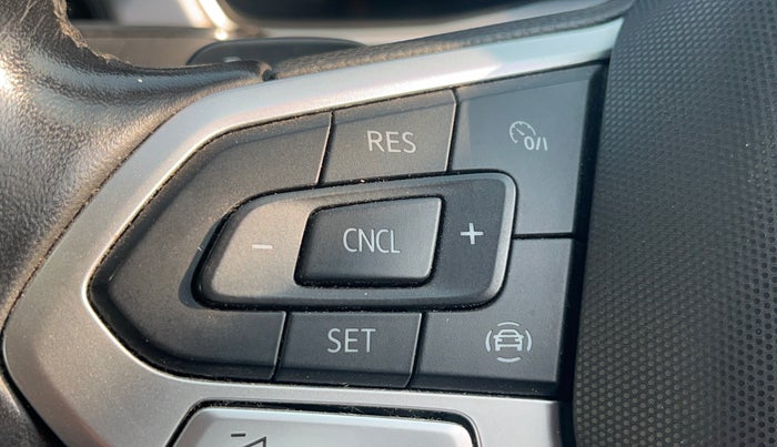 2022 Volkswagen TAIGUN TOPLINE 1.0 TSI AT, Petrol, Automatic, 88,974 km, Adaptive Cruise Control