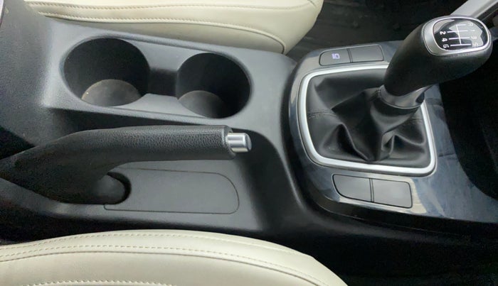 2021 KIA SELTOS HTX 1.5 DIESEL, Diesel, Manual, 1,19,522 km, Gear Lever