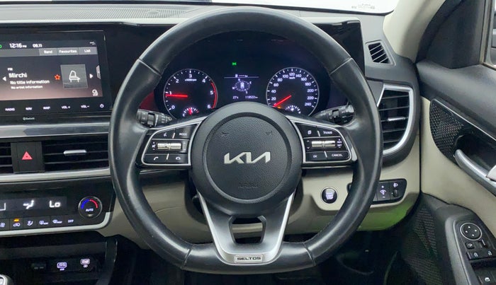 2021 KIA SELTOS HTX 1.5 DIESEL, Diesel, Manual, 1,19,522 km, Steering Wheel Close Up