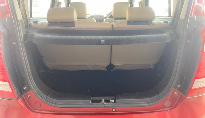 2018 Maruti Wagon R 1.0 VXI AMT, Petrol, Automatic, 15,406 km, Boot Inside