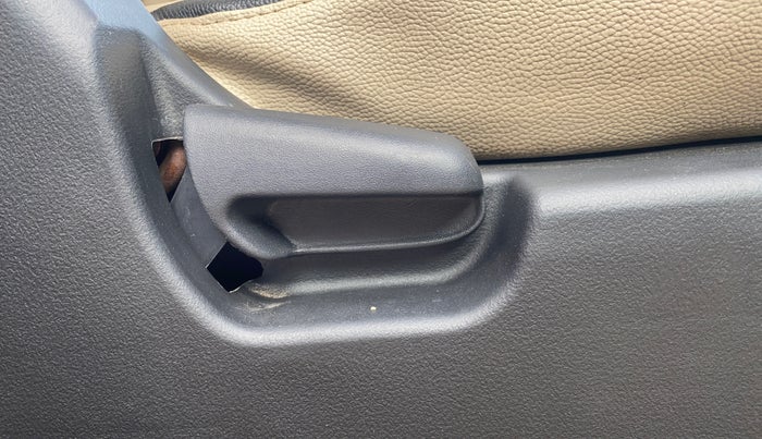 2018 Maruti Wagon R 1.0 VXI AMT, Petrol, Automatic, 15,406 km, Driver Side Adjustment Panel