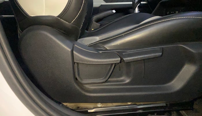 2023 Hyundai Verna S MT 1.5 MPI, Petrol, Manual, 45,673 km, Driver Side Adjustment Panel