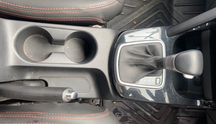 2021 KIA SELTOS HTK PLUS AT 1.5 DIESEL, Diesel, Automatic, 63,013 km, Gear Lever