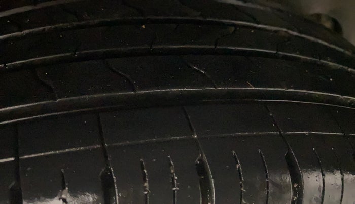 2021 KIA SELTOS HTK PLUS AT 1.5 DIESEL, Diesel, Automatic, 63,013 km, Right Rear Tyre Tread