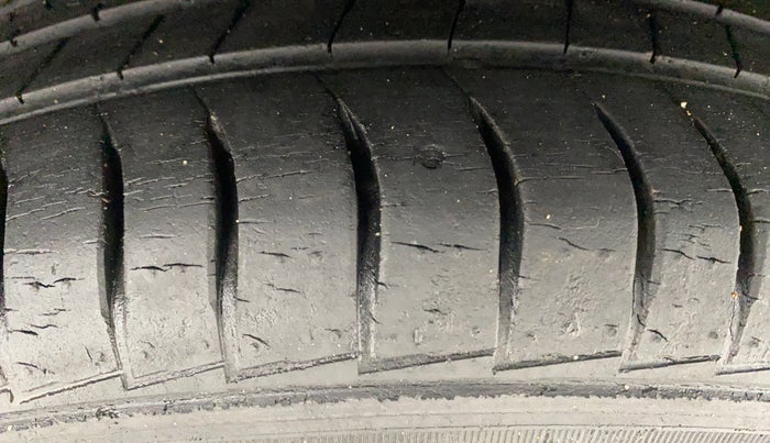 2018 Hyundai NEW SANTRO SPORTZ MT, Petrol, Manual, 29,973 km, Right Rear Tyre Tread