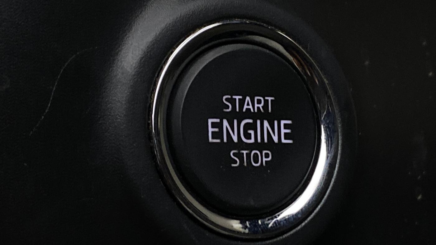 2022 Skoda SLAVIA STYLE 1.5L TSI DSG, Petrol, Automatic, 57,126 km, Keyless Start/ Stop Button