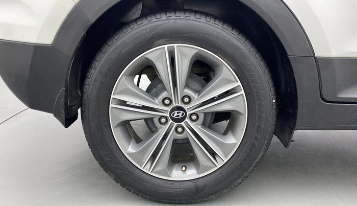 2017 Hyundai Creta SX PLUS AT 1.6 DIESEL, Diesel, Automatic, 43,615 km, Right Rear Wheel