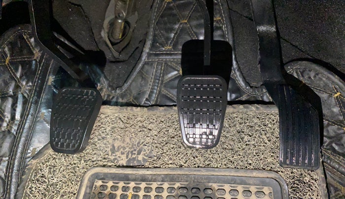 2022 Tata NEXON XM SUNROOF PETROL, Petrol, Manual, 24,651 km, Pedals