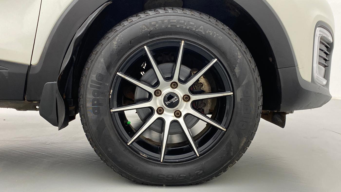 2019 Renault Captur RXE diesel (MT), Diesel, Manual, 49,378 km, Right Front Wheel