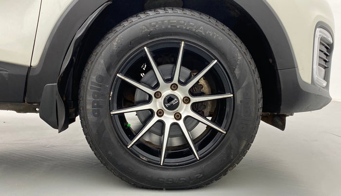 2019 Renault Captur RXE diesel (MT), Diesel, Manual, 49,378 km, Right Front Wheel
