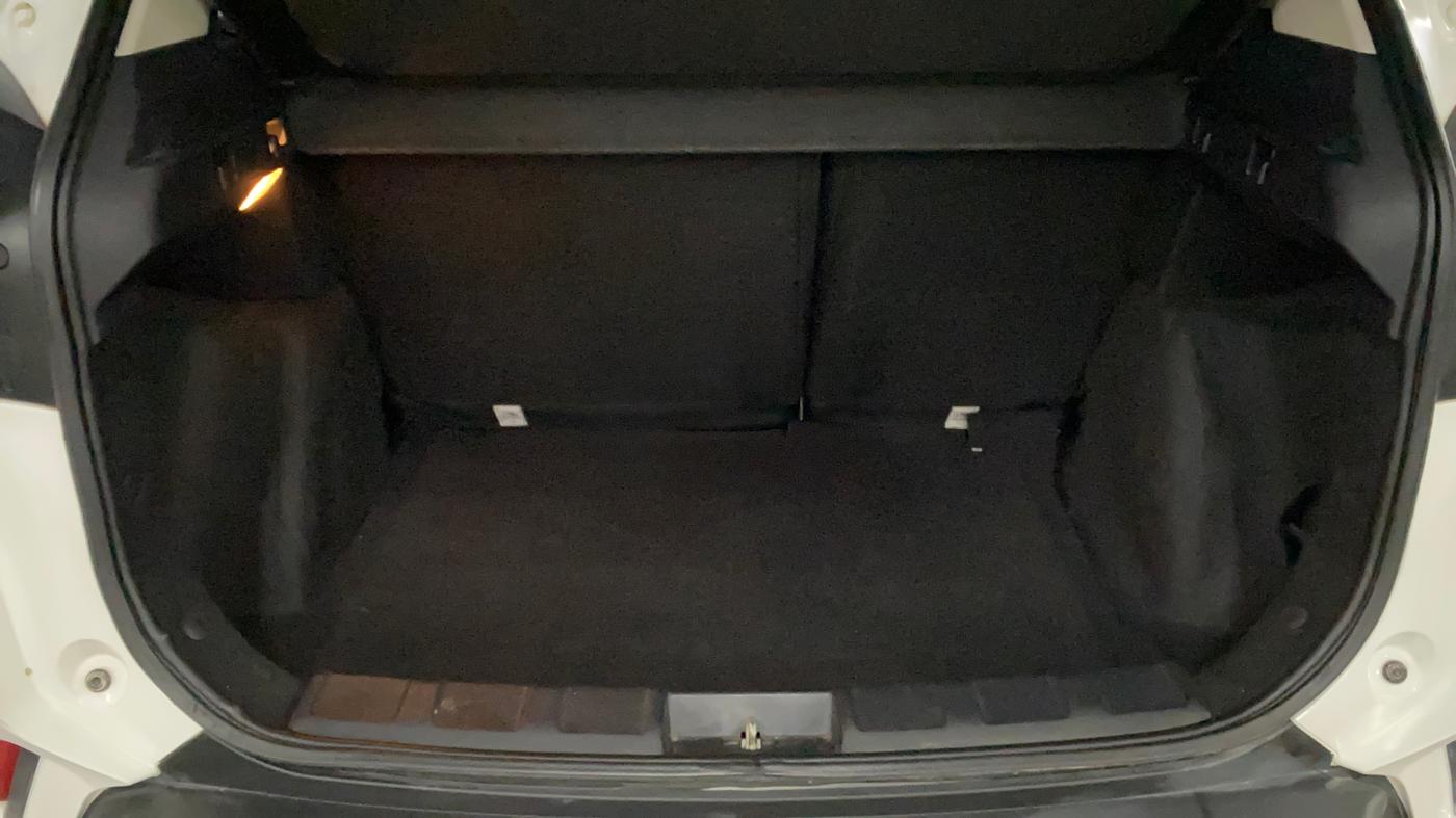 2022 Tata NEXON XZ PLUS (O) DIESEL, Diesel, Manual, 71,745 km, Boot Inside