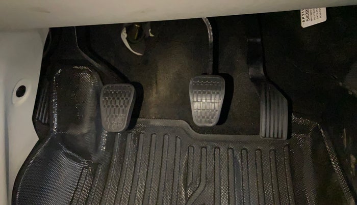 2022 Tata NEXON XZ PLUS (O) DIESEL, Diesel, Manual, 71,745 km, Pedals