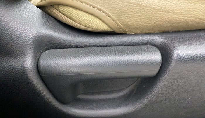 2015 Honda Jazz 1.2L I-VTEC S AT, Petrol, Automatic, 92,646 km, Driver Side Adjustment Panel