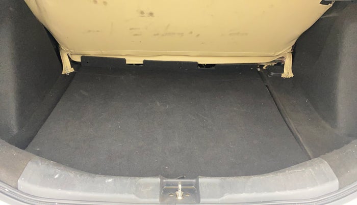 2015 Honda Jazz 1.2L I-VTEC S AT, Petrol, Automatic, 92,646 km, Boot Inside