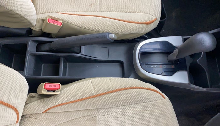 2015 Honda Jazz 1.2L I-VTEC S AT, Petrol, Automatic, 92,646 km, Gear Lever