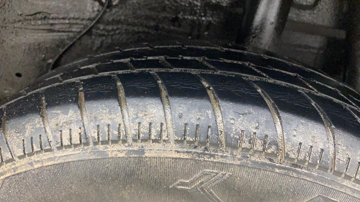 2020 Maruti Celerio X ZXI (O) AMT, Petrol, Automatic, 32,447 km, Left Rear Tyre Tread