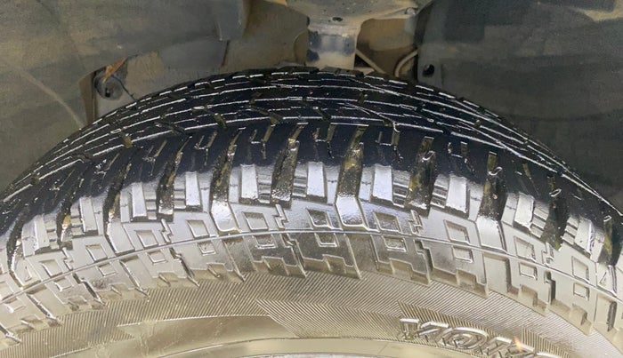 2019 Renault Duster 110 PS RXS 4X4 OPT DIESEL, Diesel, Manual, 64,285 km, Left Front Tyre Tread