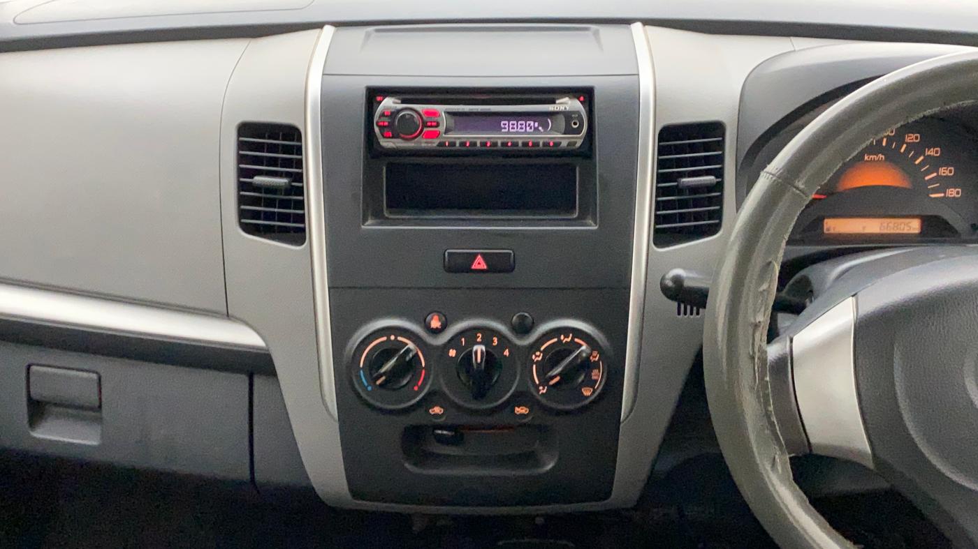 2011 Maruti Wagon R 1.0 LXI, Petrol, Manual, 66,805 km, Air Conditioner