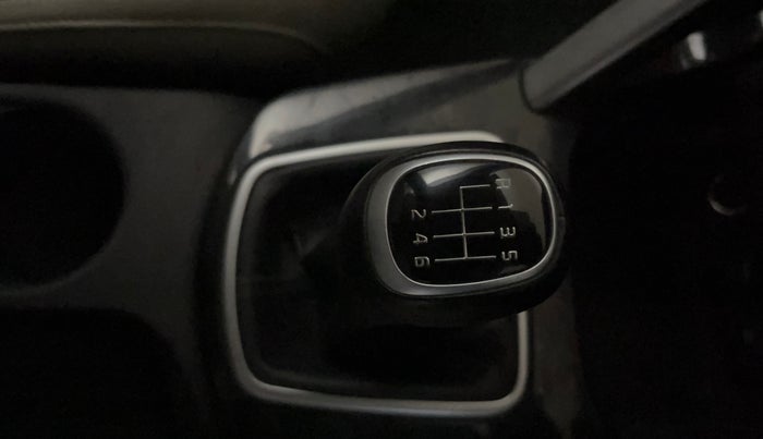 2022 KIA SELTOS HTK PLUS 1.5 IMT, Petrol, Manual, 60,425 km, Gear Lever