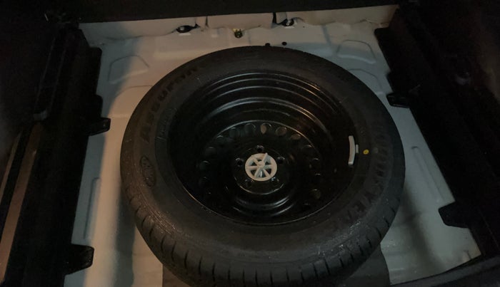 2022 KIA SELTOS HTK PLUS 1.5 IMT, Petrol, Manual, 60,425 km, Spare Tyre