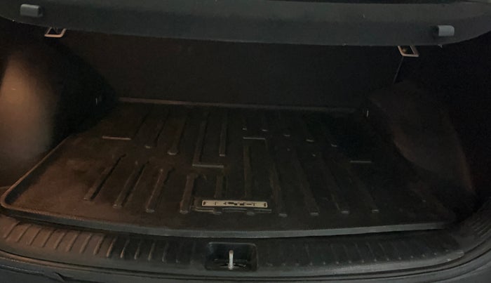 2022 KIA SELTOS HTK PLUS 1.5 IMT, Petrol, Manual, 60,425 km, Boot Inside