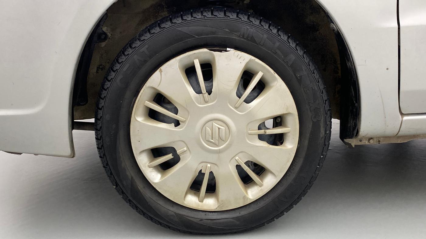 2011 Maruti Zen Estilo VXI, Petrol, Manual, 1,03,910 km, Left Front Wheel