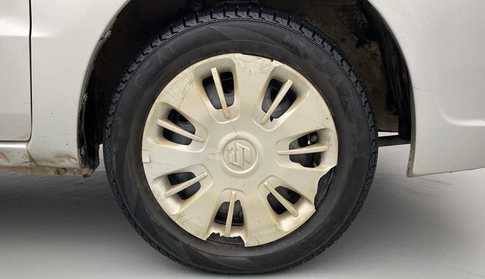 2011 Maruti Zen Estilo VXI, Petrol, Manual, 1,03,910 km, Right Front Wheel