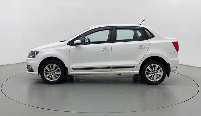 2017 Volkswagen Ameo HIGHLINE1.2L, Petrol, Manual, 23,835 km, Left Side