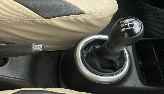 2022 Maruti Celerio ZXI D, Petrol, Manual, 577 km, Gear Lever