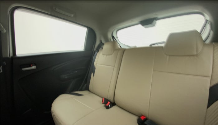 2022 Maruti Celerio ZXI D, Petrol, Manual, 577 km, Right Side Rear Door Cabin
