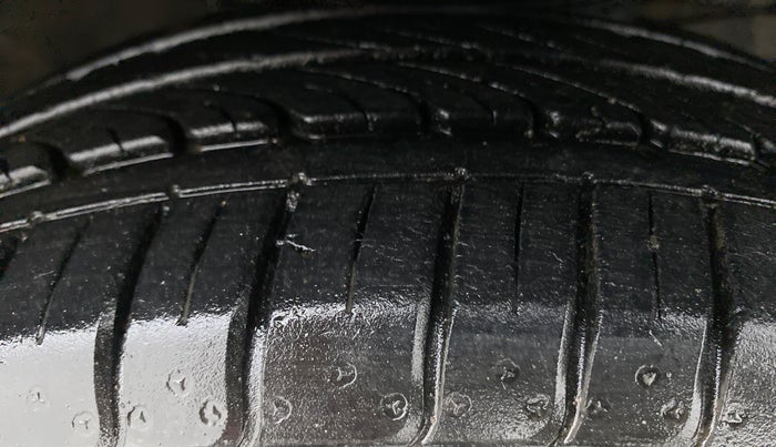 2018 Honda City V CVT, Petrol, Automatic, 13,685 km, Right Front Tyre Tread