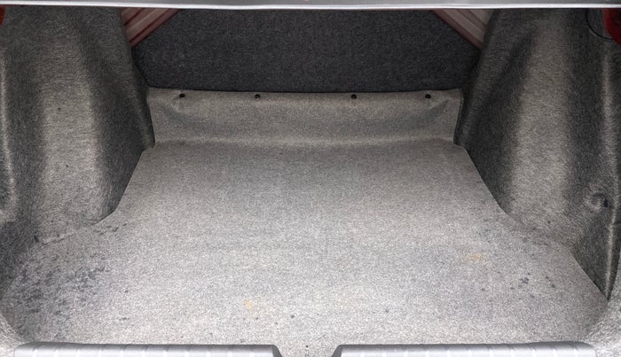 2018 Honda City V CVT, Petrol, Automatic, 13,685 km, Boot Inside