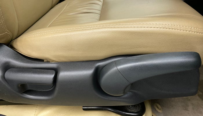 2018 Honda City V CVT, Petrol, Automatic, 13,685 km, Driver Side Adjustment Panel