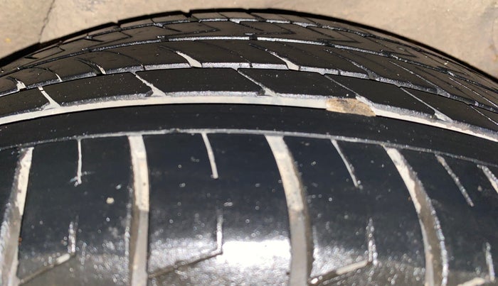 2017 Hyundai Verna 1.6 CRDI SX, Diesel, Manual, 91,585 km, Left Rear Tyre Tread