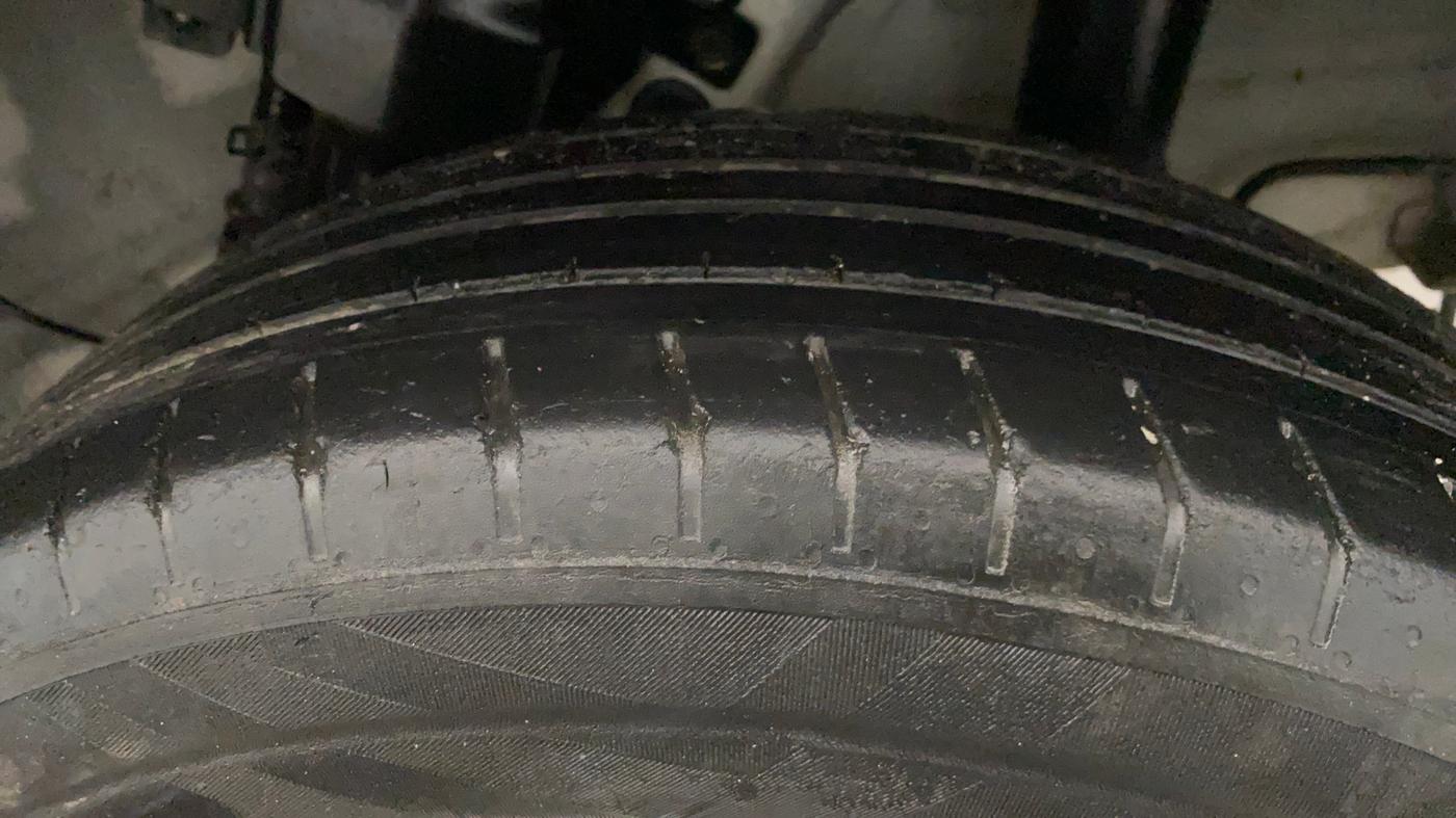 2021 Hyundai VENUE S 1.2, Petrol, Manual, 88,254 km, Left Rear Tyre Tread