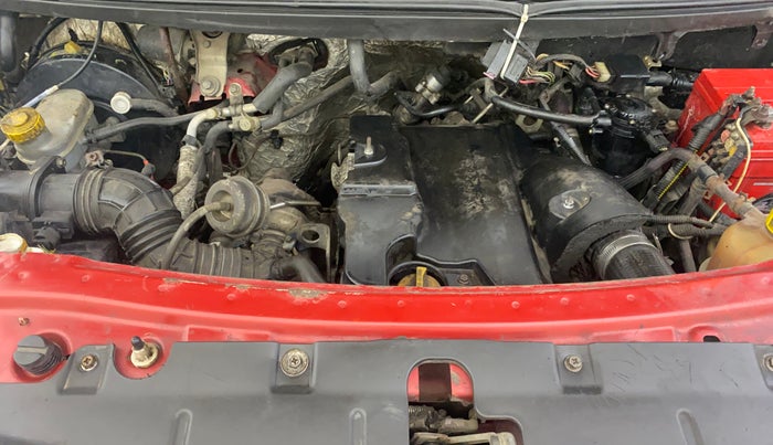 2016 Mahindra TUV300 T6, Diesel, Manual, 73,681 km, Engine View