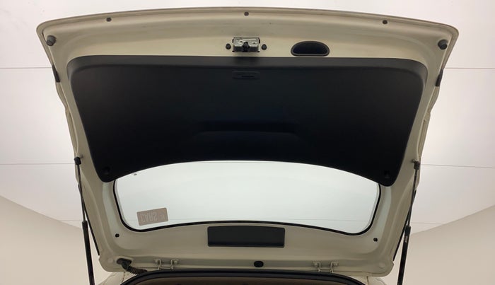 2017 Hyundai Creta E PLUS 1.6 PETROL, Petrol, Manual, 45,965 km, Boot Door Open