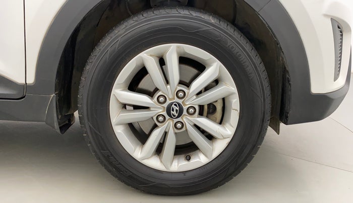 2017 Hyundai Creta E PLUS 1.6 PETROL, Petrol, Manual, 45,965 km, Right Front Wheel