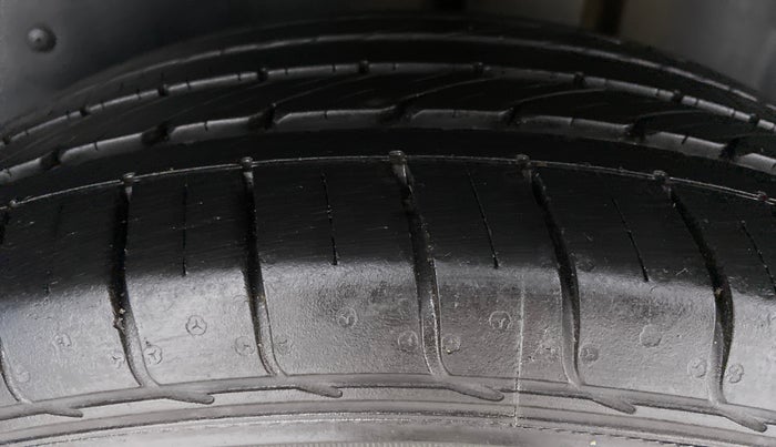 2019 MG HECTOR SHARP DCT PETROL, Petrol, Automatic, 23,953 km, Left Rear Tyre Tread