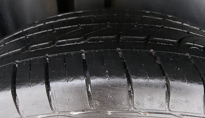 2019 MG HECTOR SHARP DCT PETROL, Petrol, Automatic, 23,953 km, Right Rear Tyre Tread