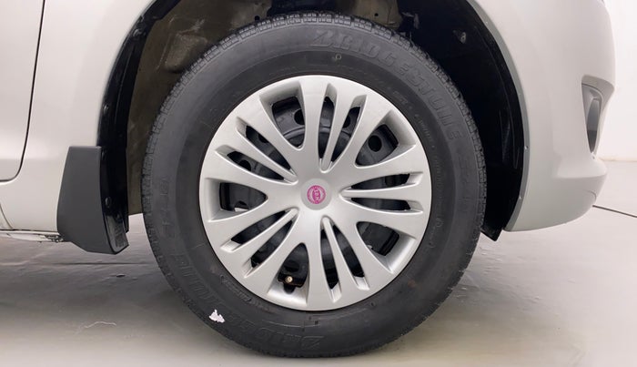 2014 Maruti Swift VDI, Diesel, Manual, 38,373 km, Right Front Wheel