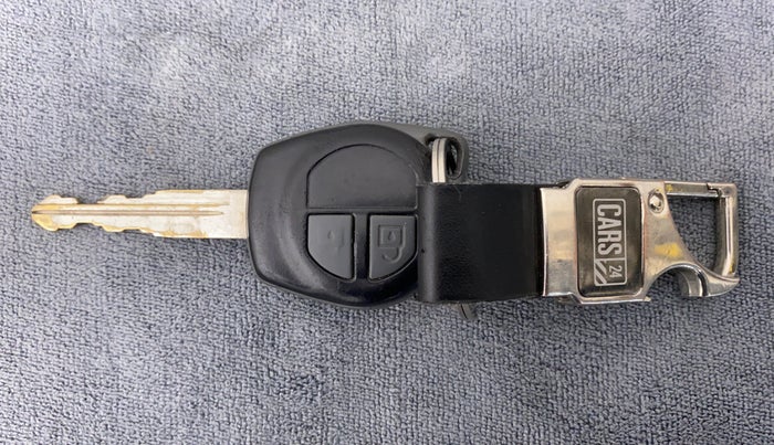 2014 Maruti Swift VDI, Diesel, Manual, 38,373 km, Key Close Up