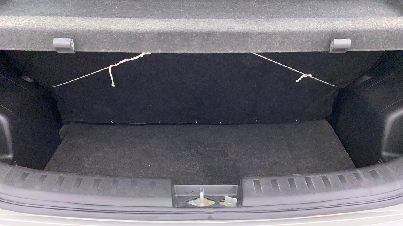 2014 Maruti Swift VDI, Diesel, Manual, 38,373 km, Boot Inside