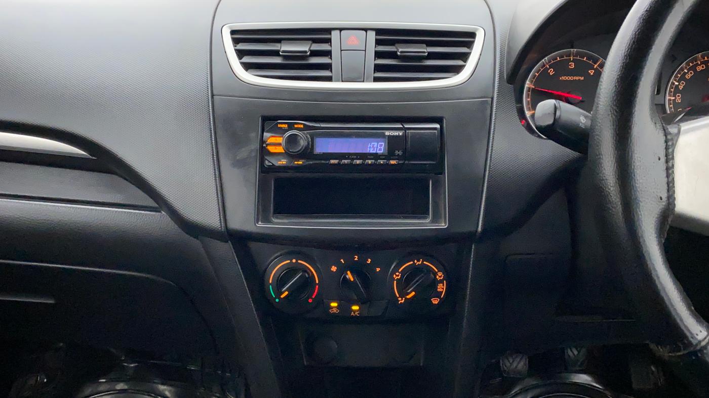 2014 Maruti Swift VDI, Diesel, Manual, 38,373 km, Air Conditioner