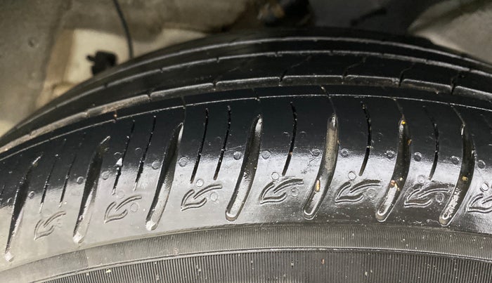 2022 Hyundai VENUE N LINE N8 1.0 TURBO DCT, Petrol, Automatic, 16,700 km, Left Rear Tyre Tread