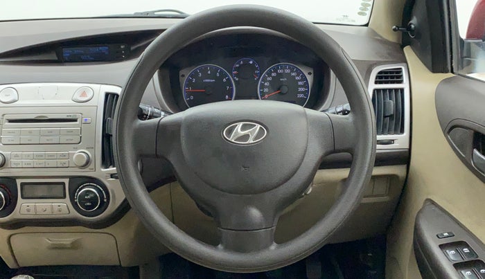 2011 Hyundai i20 MAGNA 1.2, Petrol, Manual, 44,084 km, Steering Wheel Close Up