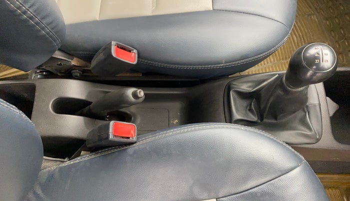 2012 Hyundai Eon MAGNA, Petrol, Manual, 70,686 km, Gear Lever