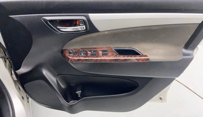 2018 Maruti Ertiga VDI SHVS LIMITED EDITION, Diesel, Manual, 25,075 km, Driver Side Door Panels Control